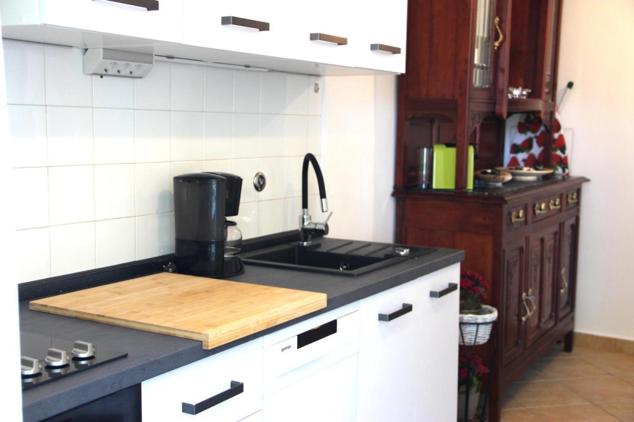 מאלי לוסיניי Cappelli Apartments - Losinj מראה חיצוני תמונה